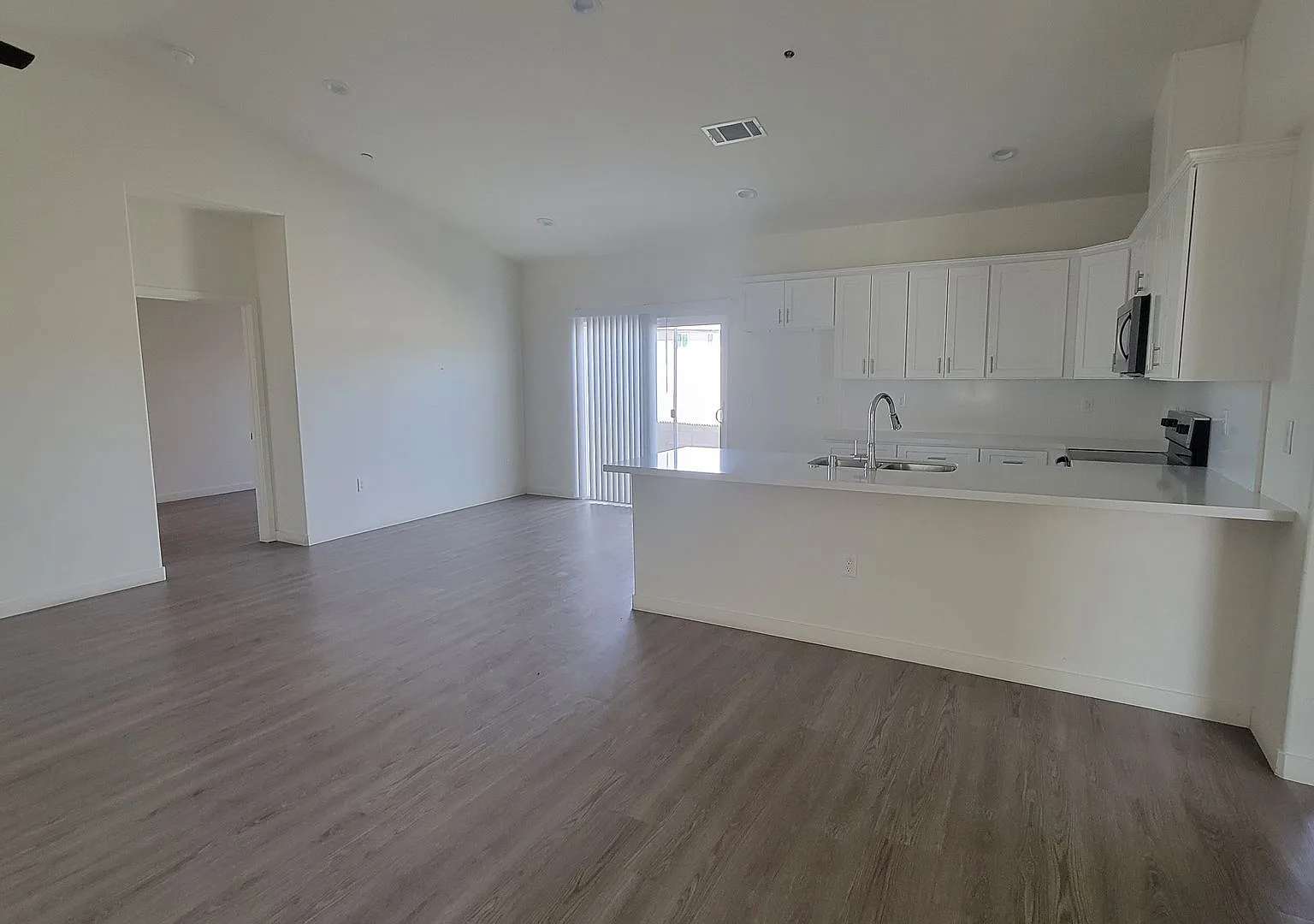 7003 Paige Elizabeth — Photo 3