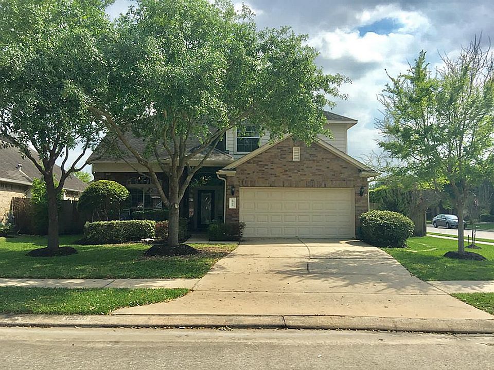 1st image of 10210 Dawn Brook Dr