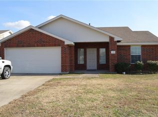 115 Shady Creek Ln, Terrell, TX 75160