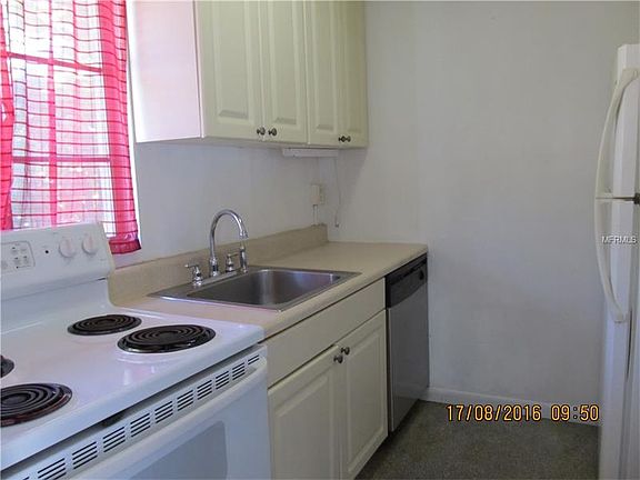 3rd image of 298 Colonia Ln E