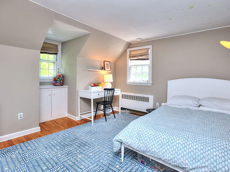 11 Treadwell Ave — Photo 20