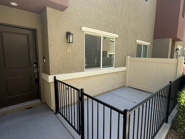 12185 Scarlet Ember Rd #1 — Photo 2