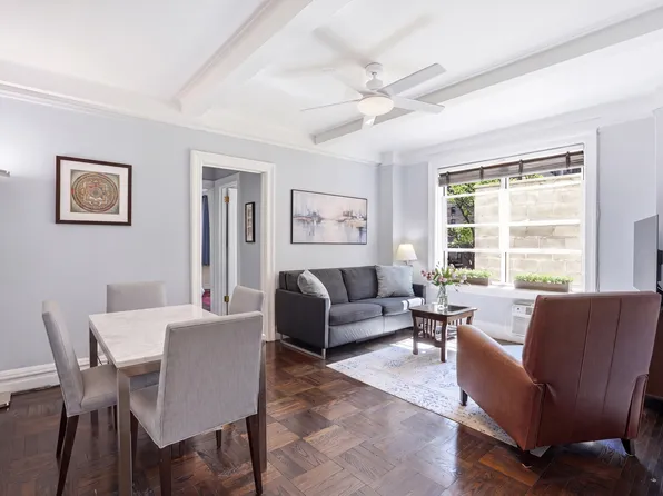 345 West 55th Street image 1 of 14