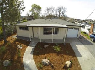 842 San Domingo Dr, Santa Rosa, CA 95404