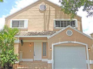 10191 NW 3rd St, Hollywood, FL 33026