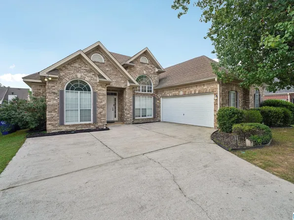 2249 Forest Lakes Ln, Sterrett, AL 35147