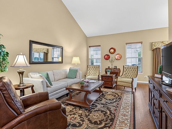 5th image of 515 N Frieh Dr