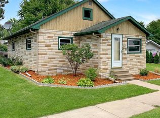 507 E 10th St, Marshfield, WI 54449