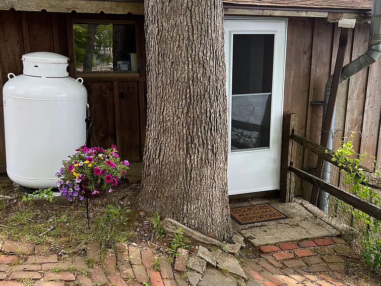 9 Riverside Dr — Photo 8