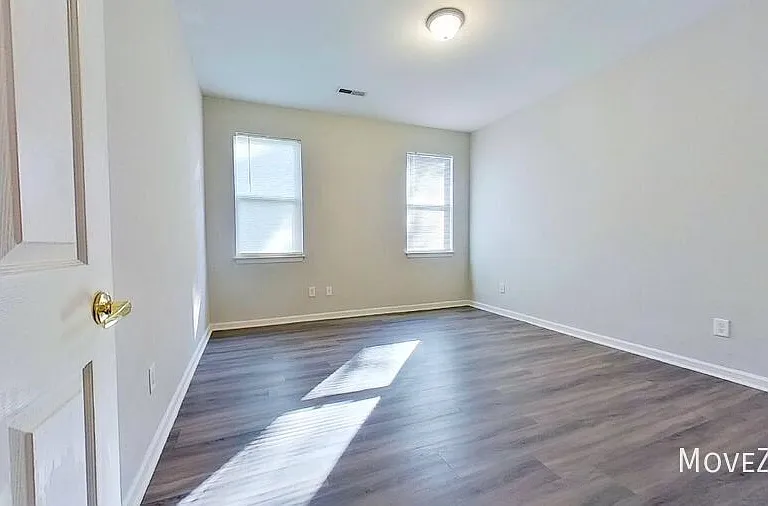 9409 Night Harbor Dr — Photo 29