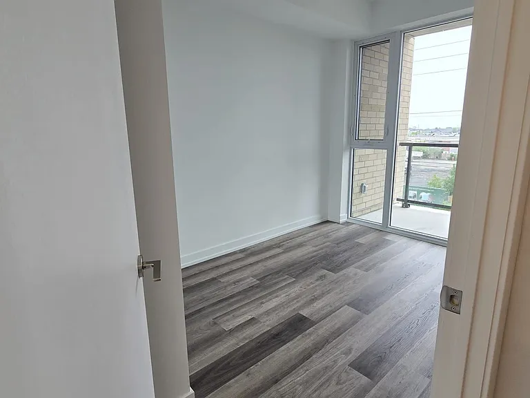 6 Chartwell Rd #314 — Photo 14
