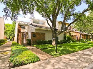 9323 Chimney Corner Ln, Dallas, TX 75243