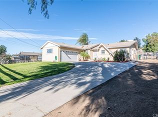 535 7th St, Norco, CA 92860