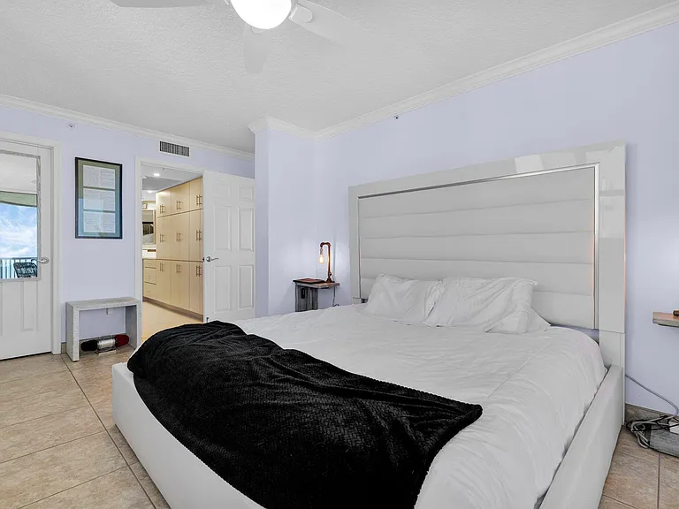 5049 N Highway A1A #1905 — Photo 20