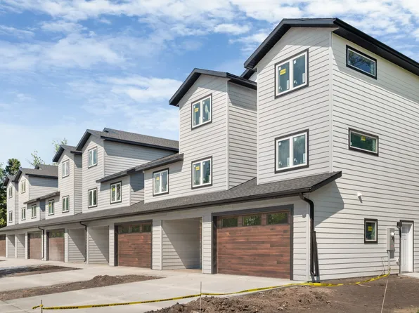 500 Cambridge St, Grand Forks, ND 58203