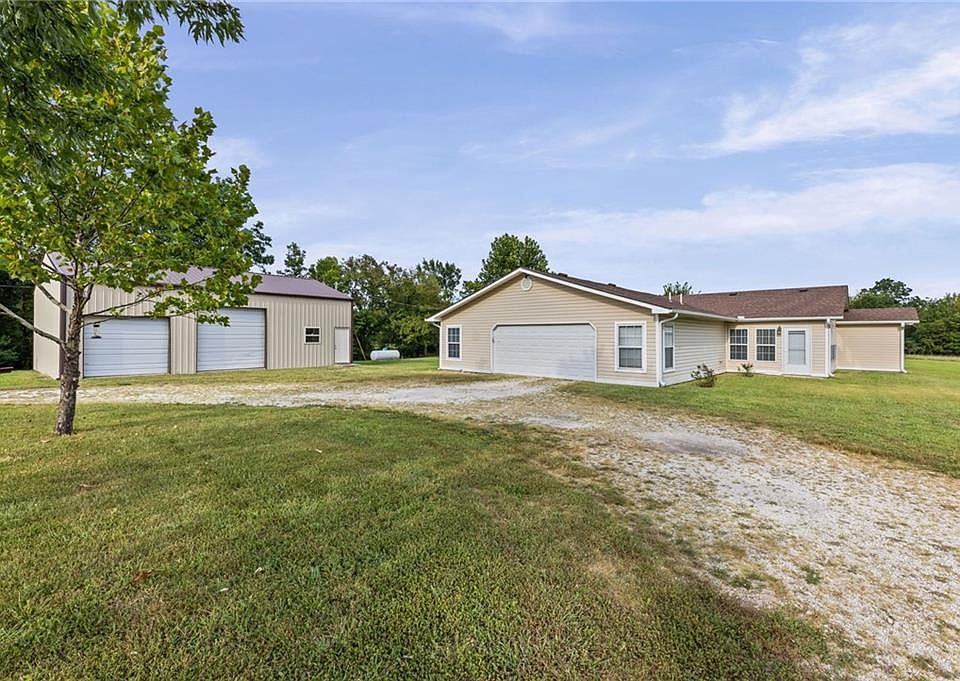 1st image of 4473 Louisiana Rd