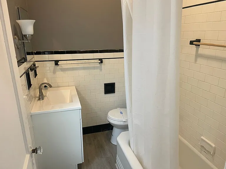 163 Elmwood Ave — Photo 4