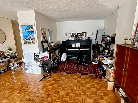 3rd image of 566 Commonwealth Ave APT 408