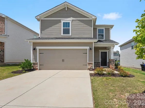 155 Shepherds Landing Dr, Mooresville, NC 28115