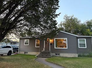 853 6th St, Havre, MT 59501
