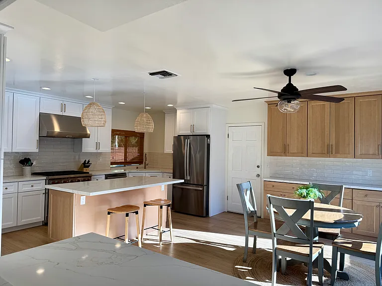 23027 Gainford St — Photo 9