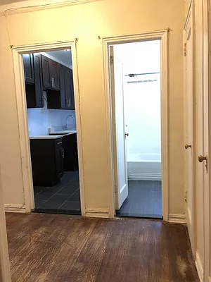Rented by Lang Realty LLC | media 10