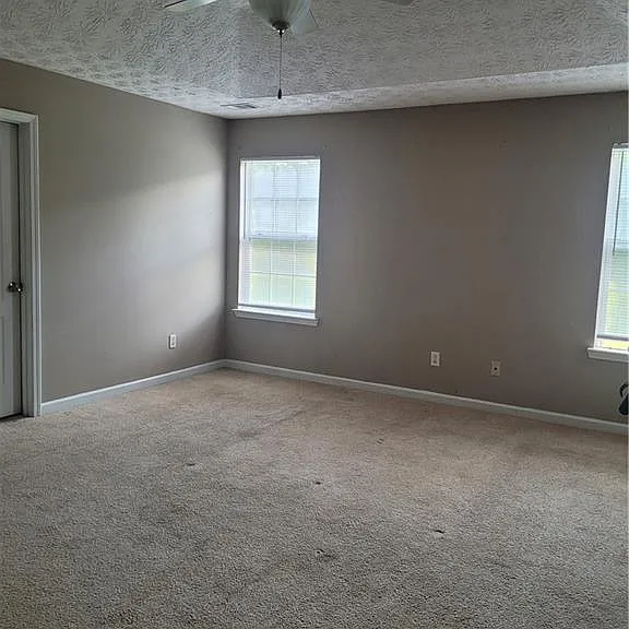 748 Georgetown Ct — Photo 8