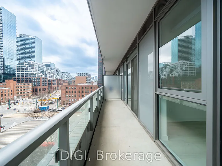 57 Spadina Ave #504 — Photo 23