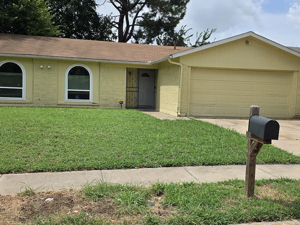 7508 Castillo Rd