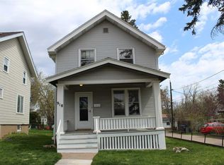 918 N 14th Ave E, Duluth, MN 55805