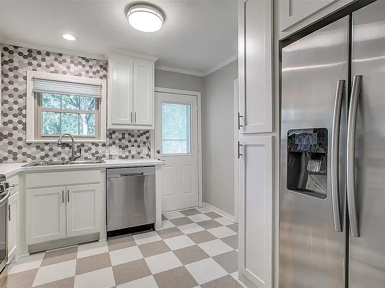 9208 San Fernando Way #9208 — Photo 7