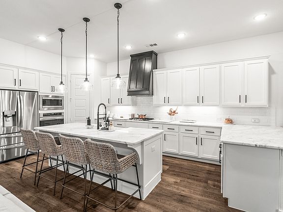 2nd image of 2216 Terry Ave