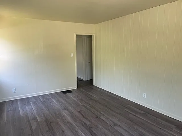 1419 Winding Ln photo 1