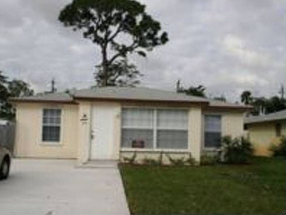 2nd image of 5113 Lake Blvd