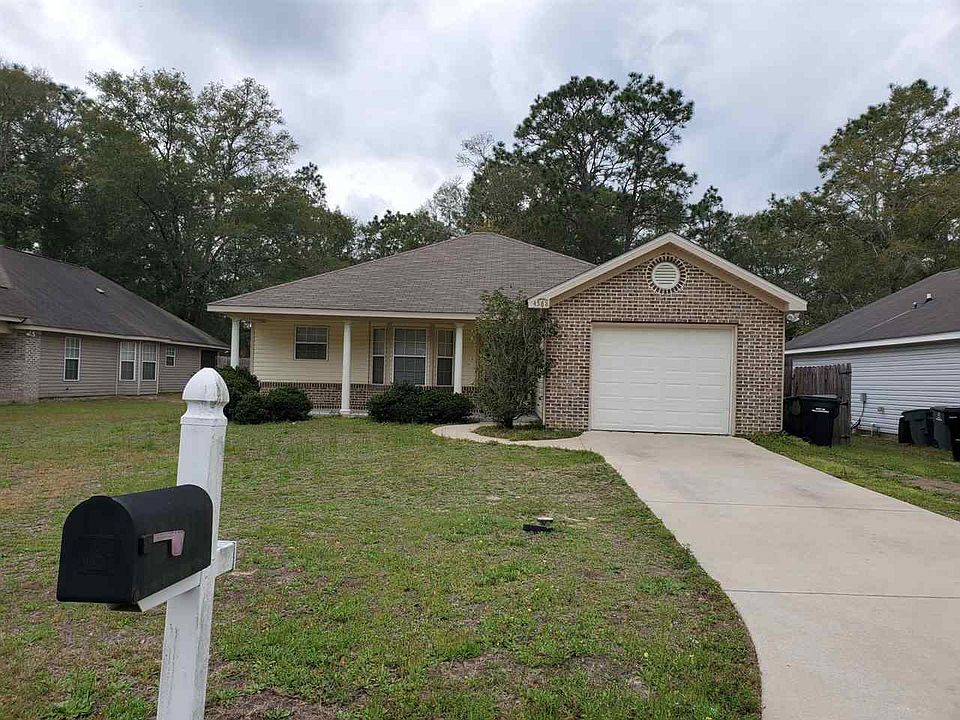 1st image of 4588 Deslin Dr