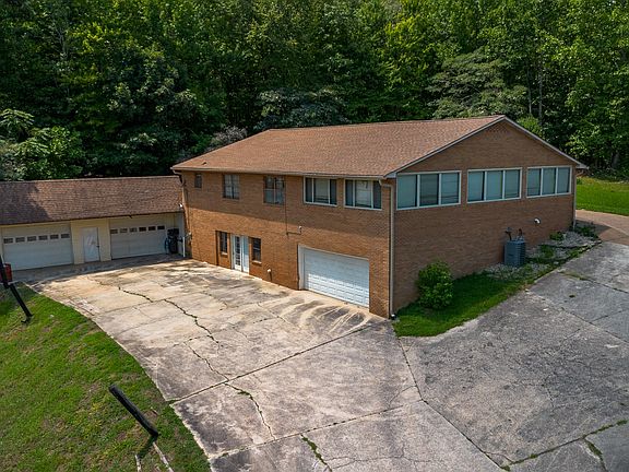 5th image of 312 Woolsey Rd