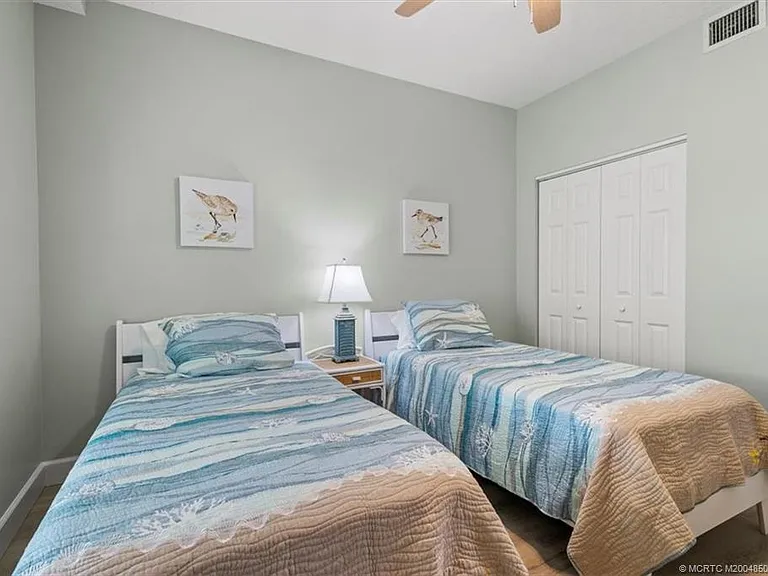 6082 SE Landing Way #7 — Photo 26