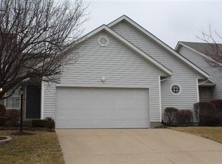 9265 W Chester Park Ct, West Chester, OH 45069