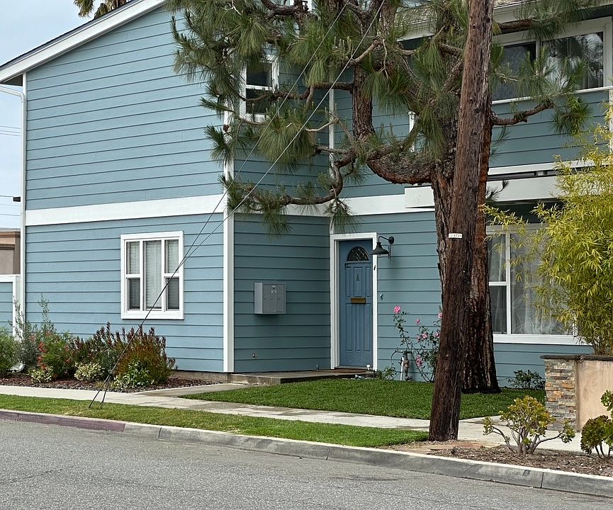 Front of Apt. A