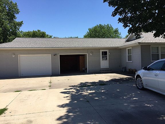 Nice big garage