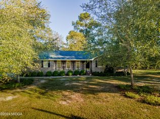 6427 Shawn Dr, Lizella, GA 31052