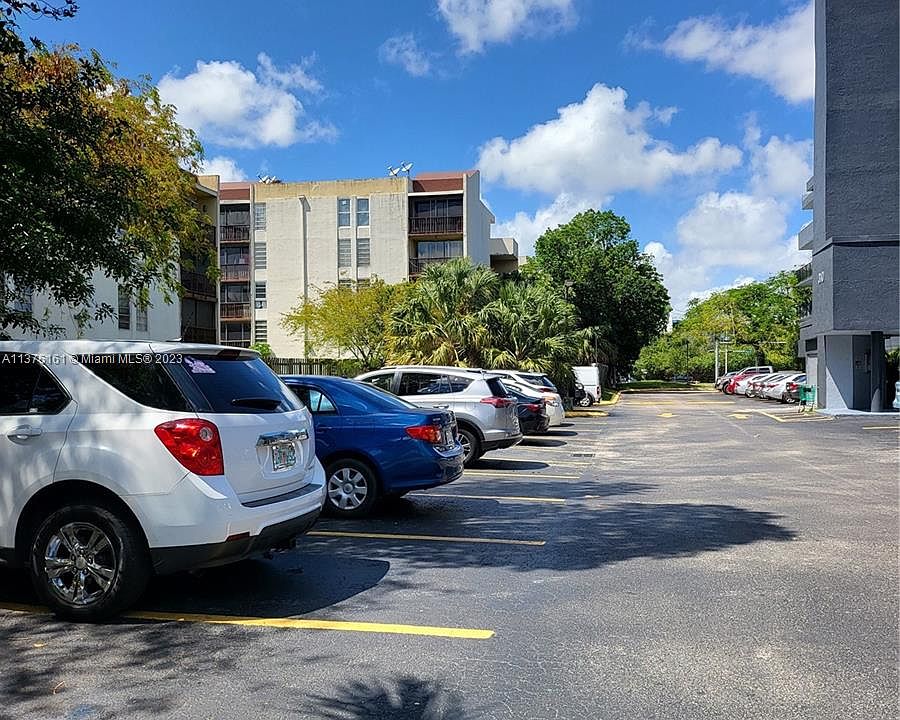 310 Fontainebleau Blvd APT 502, Miami, FL 33172 Zillow