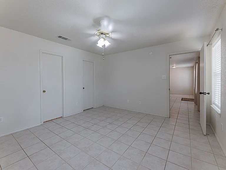 4409 Bowles Dr — Photo 26
