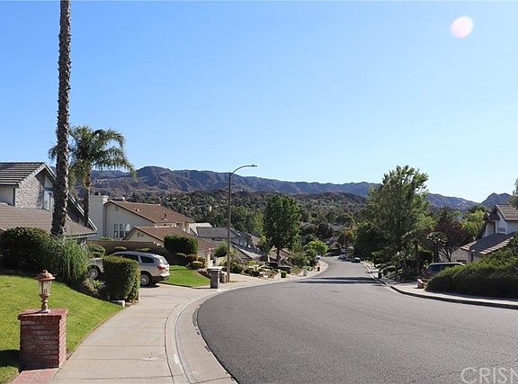 3rd image of 25430 Cariz Dr