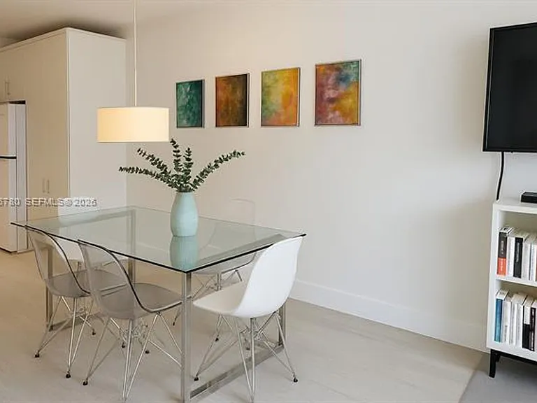 2301 Collins Avenue Cu #636 — Photo 6