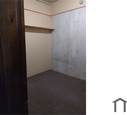5th image of 9535 Joseph Campau St #2