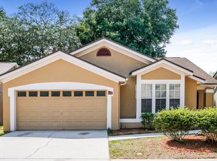 4138 Quail Briar Dr, Valrico, FL 33596