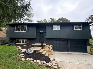 802 Victoria Dr, Franklin, OH 45005