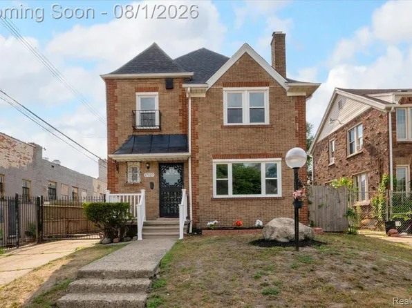 17127 San Juan Dr, Detroit, MI 48221