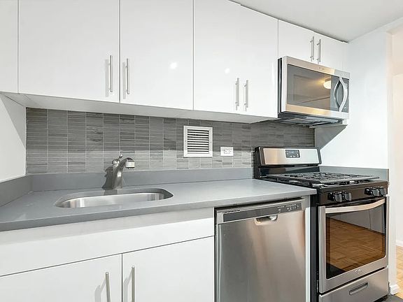 4th image of 75 W End Ave APT P8h